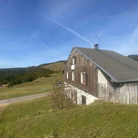 Rouge Gazon Site Naturel Classe