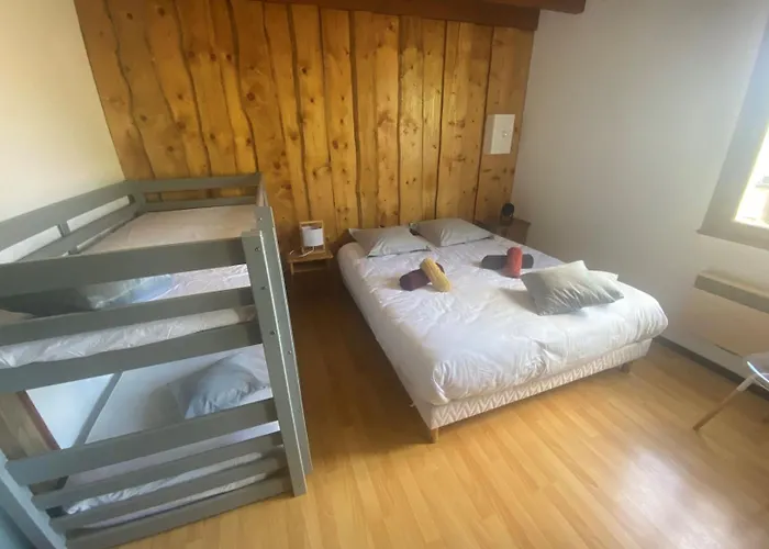 Rouge Gazon Site Naturel Classe * Saint-Maurice-sur-Moselle